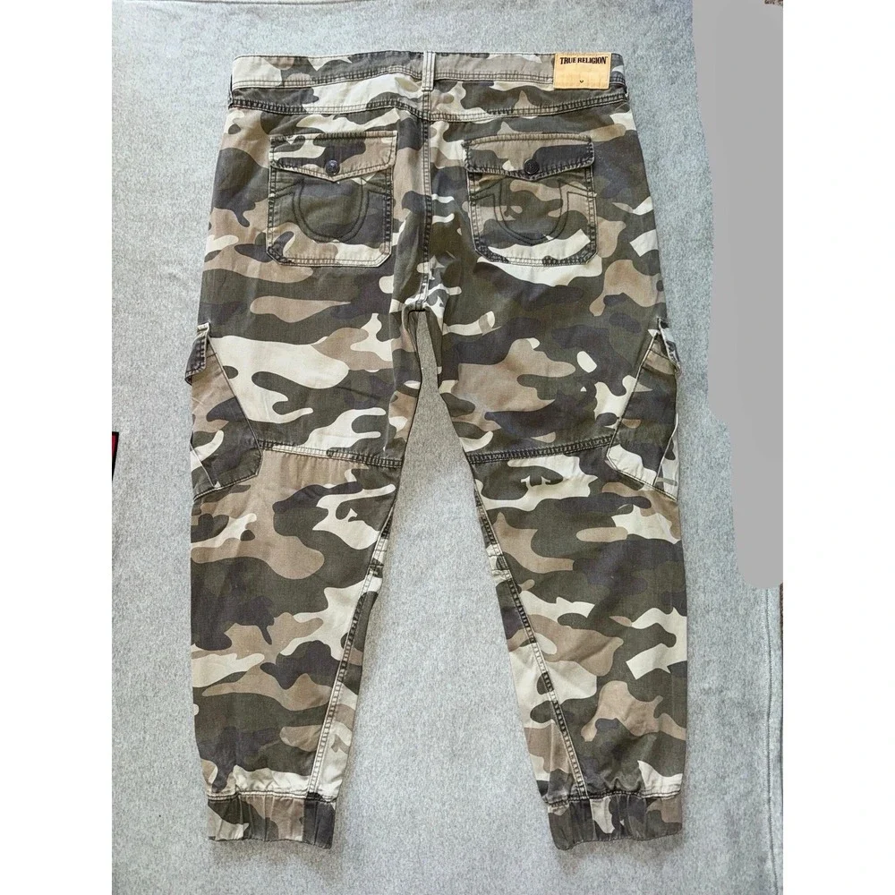 True Religion Men's Regular Fit Cargo Pants Camouflage Army Sz‎ 40